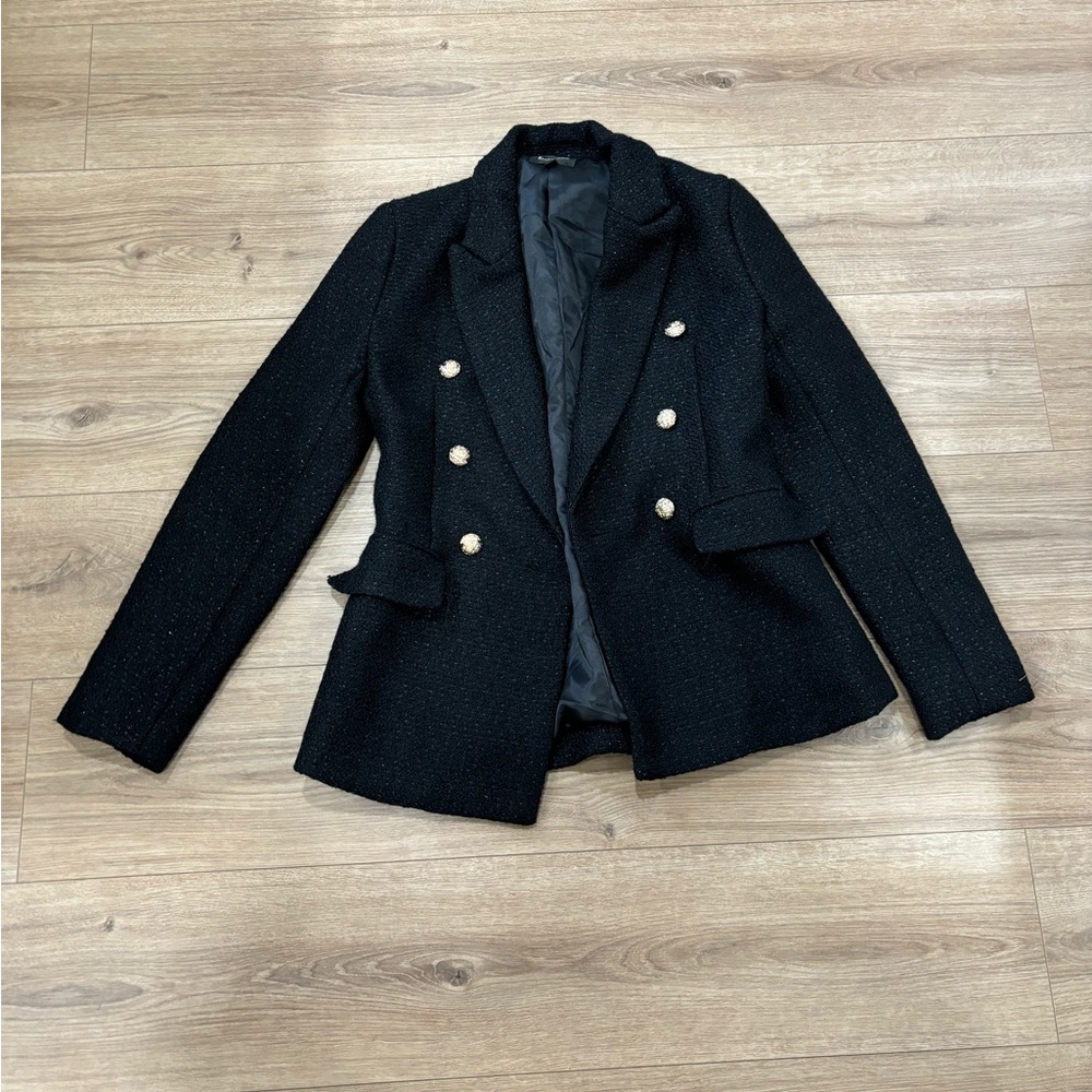 Line and dot black out wear women’s jacket